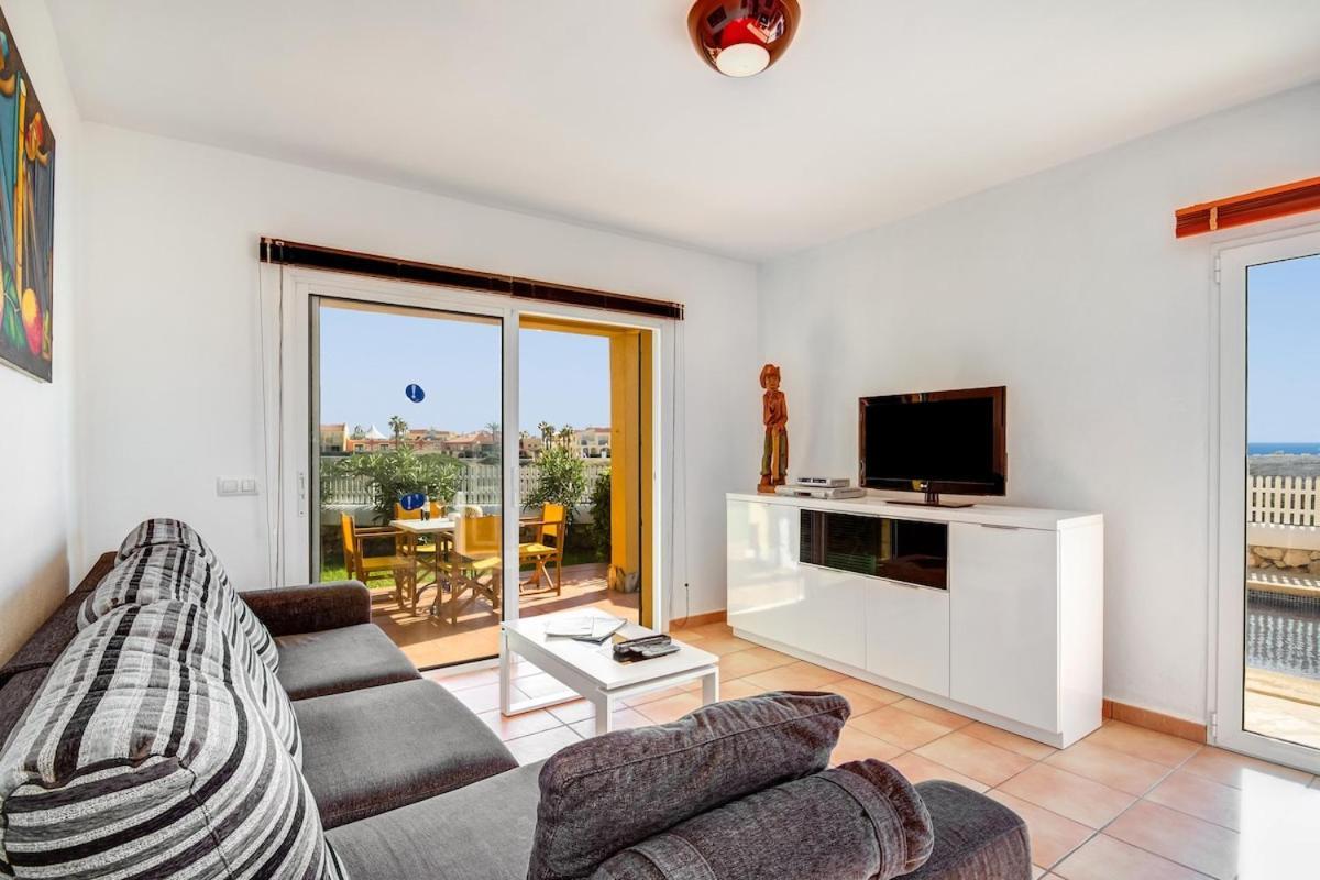 Villa Fiesta Cala'N Blanes  Luaran gambar